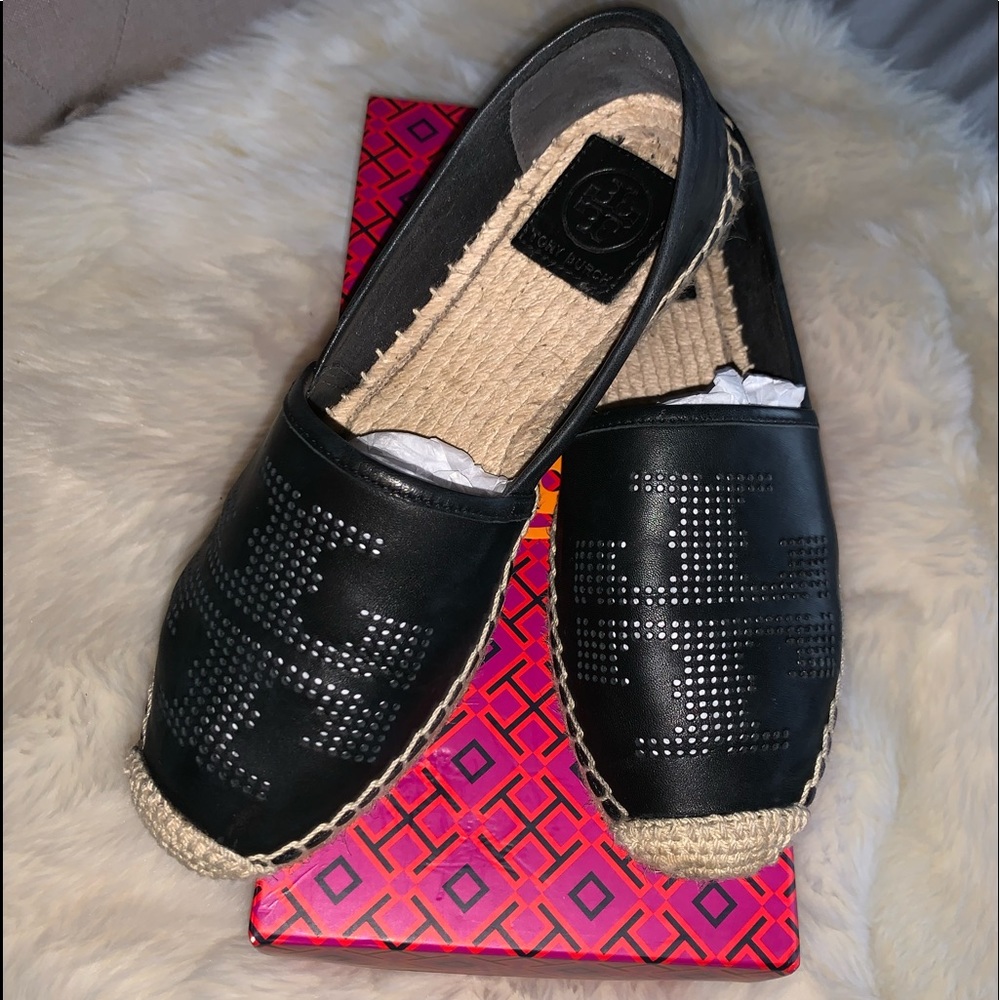 Authentic Tory Burch espadrille black size 6 1/2